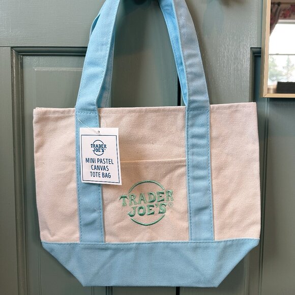 Trader Joe's Mini Pastel Tote Blue *NWT* - Picture 1 of 2